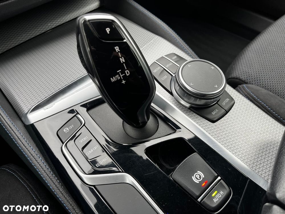 BMW Seria 5 520d M Sport Edition - 19