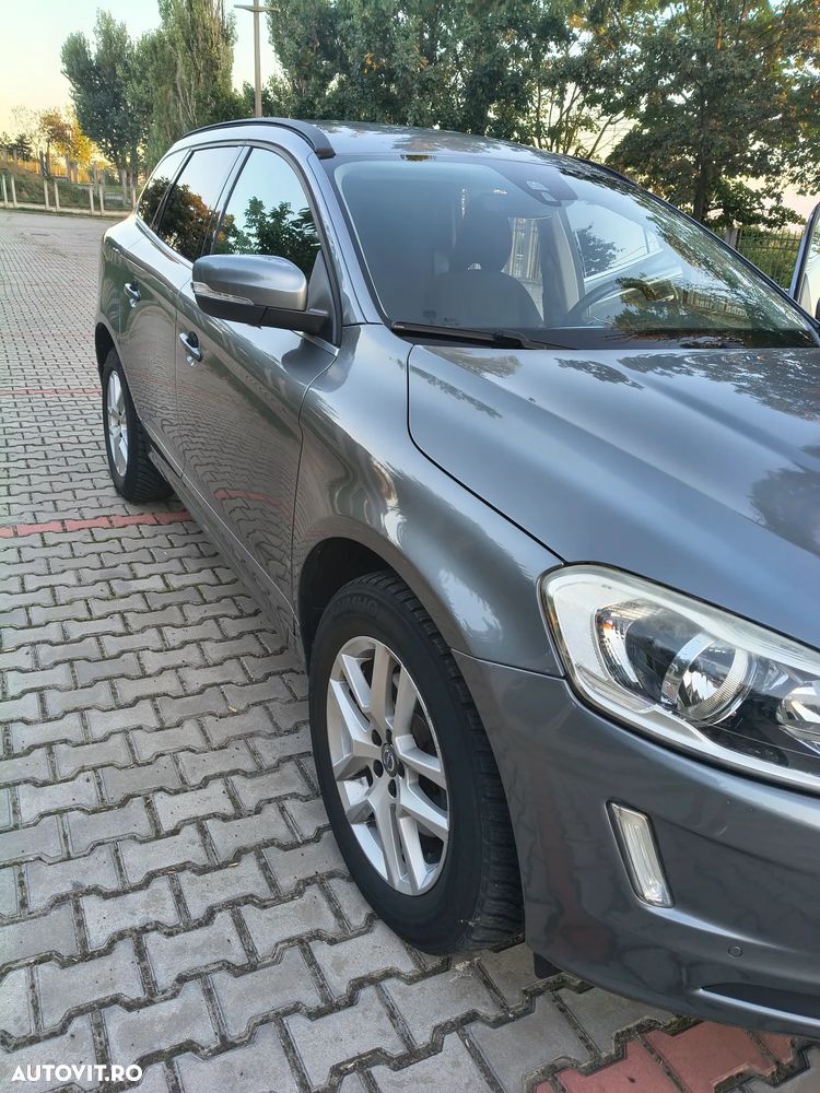 Volvo XC 60 D4 Geartronic Momentum - 12
