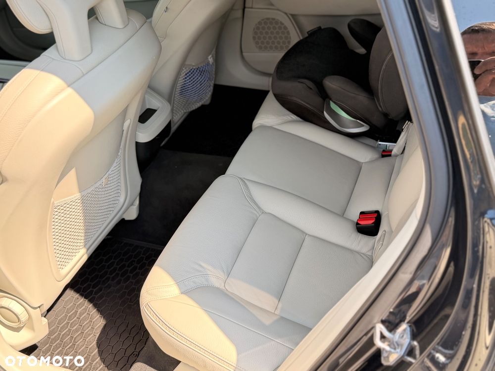 Volvo V90 Cross Country D5 AWD - 16