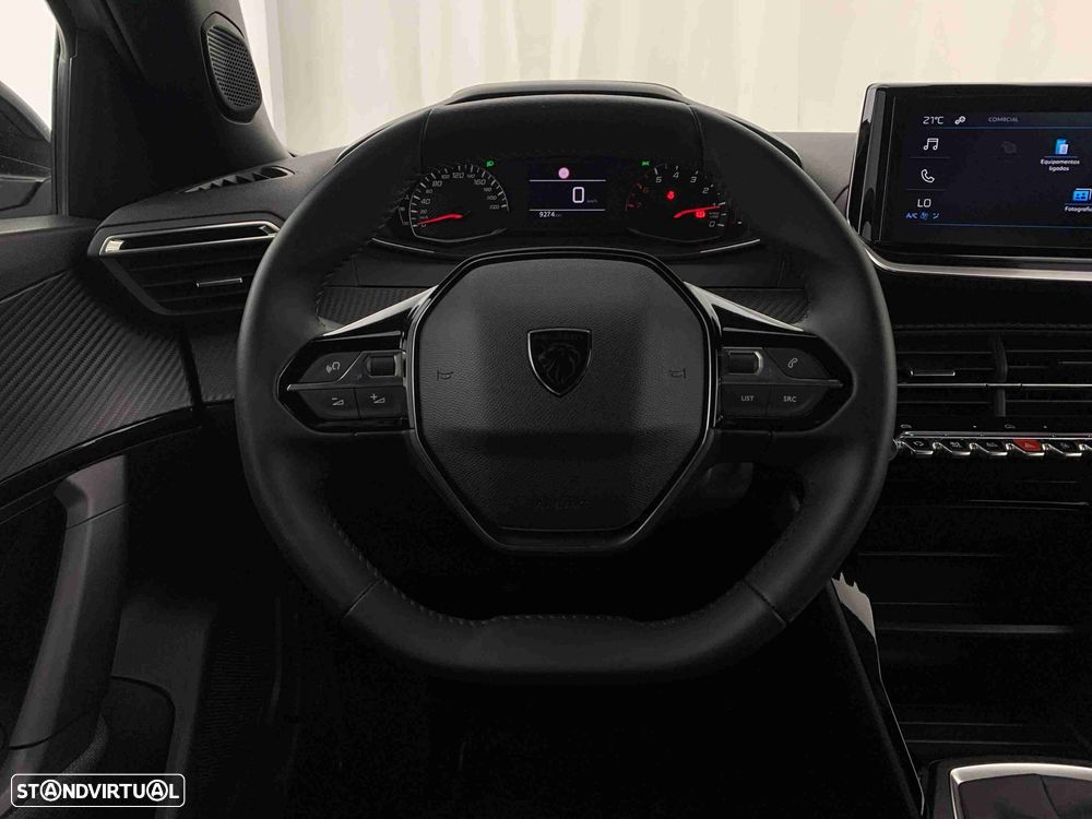 Peugeot 2008 1.2 PureTech Style - 12