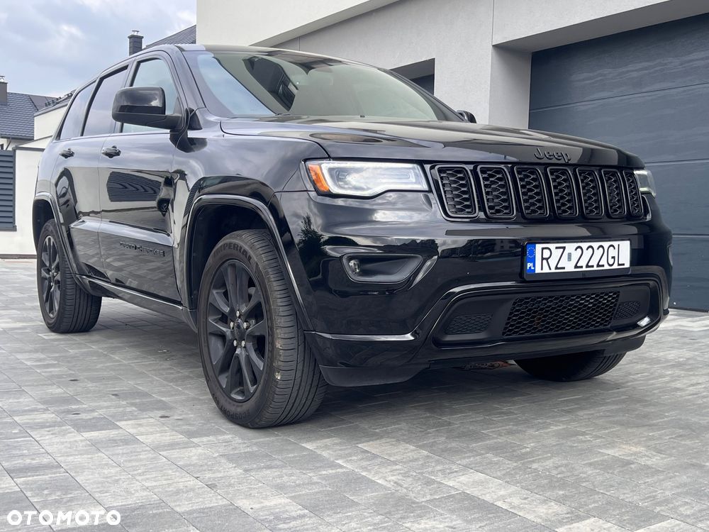 Jeep Grand Cherokee - 2