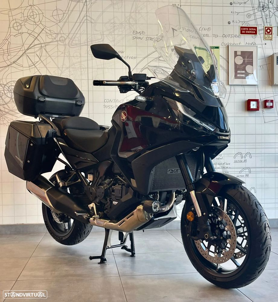 Honda NT 1100 DCT - 1