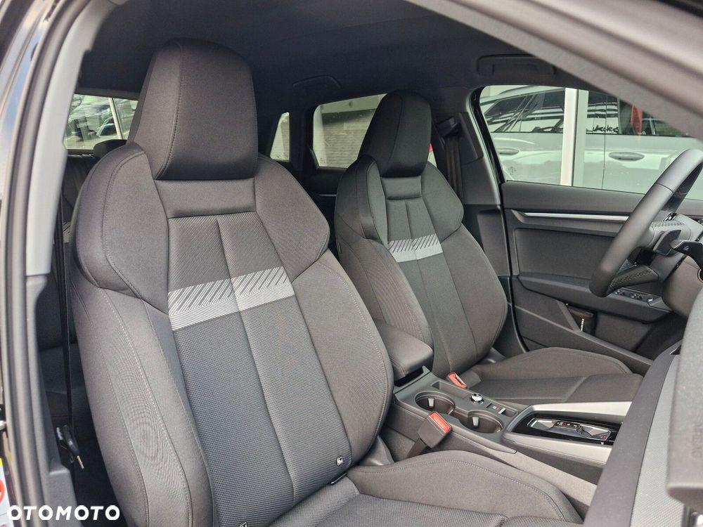 Audi A3 Sportback - 11