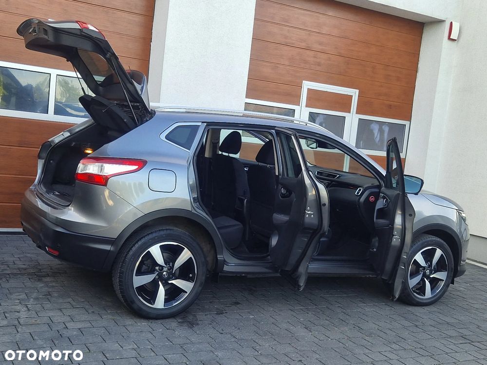 Nissan Qashqai - 15