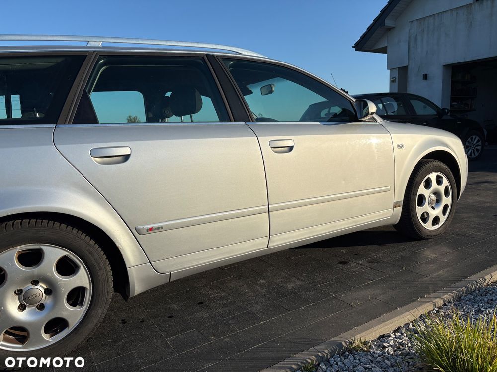 Audi A4 Avant - 5