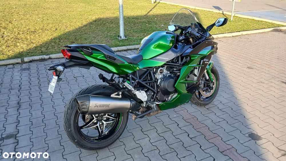 Kawasaki Ninja H2 SX - 10