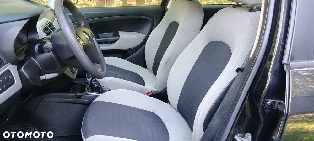 Fiat Grande Punto - 6