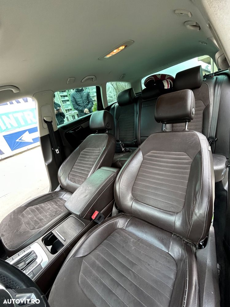 Volkswagen Passat 2.0 TDI BlueMotion Technology DSG Highline - 4