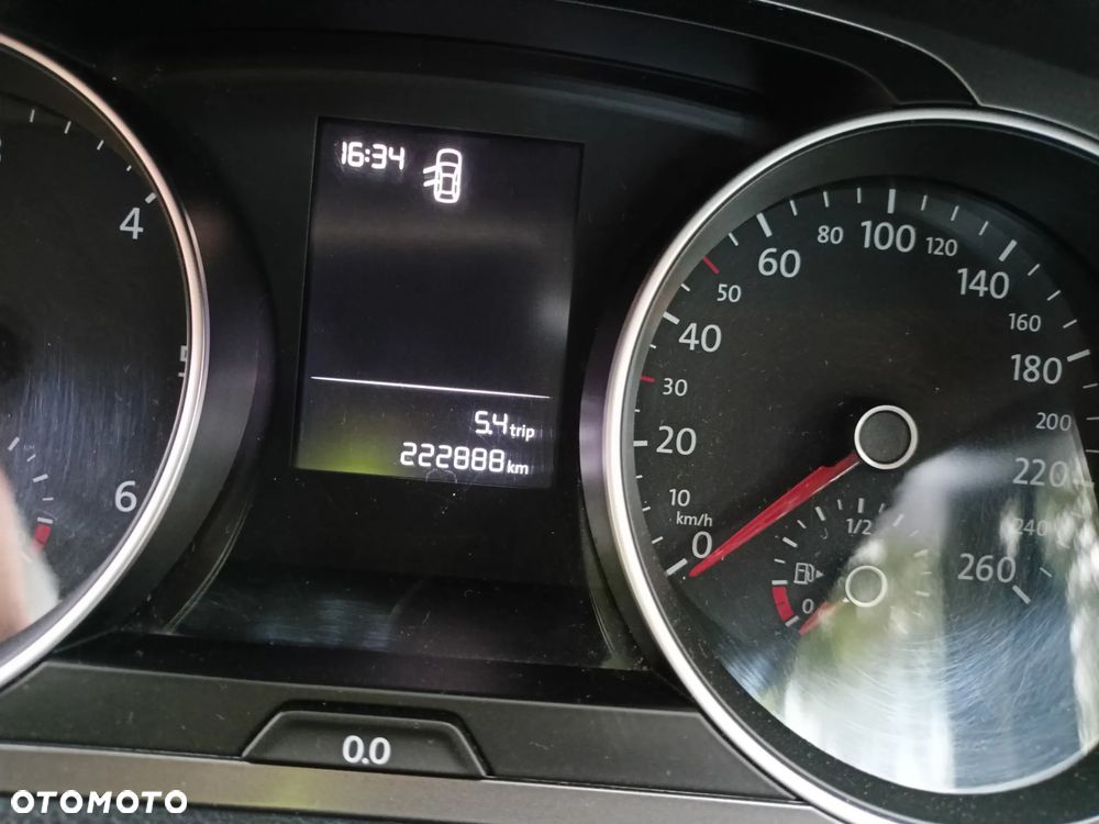 Volkswagen Golf 1.6 TDI BlueMotion Trendline - 9