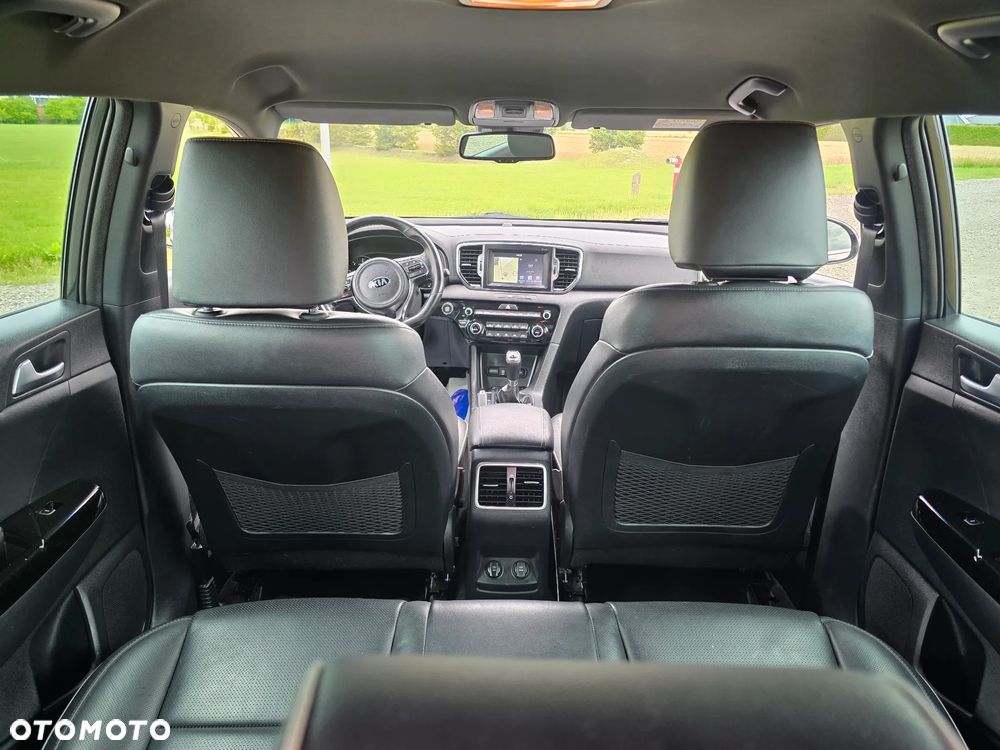 Kia Sportage 1.7 CRDI Business Line L 2WD - 23