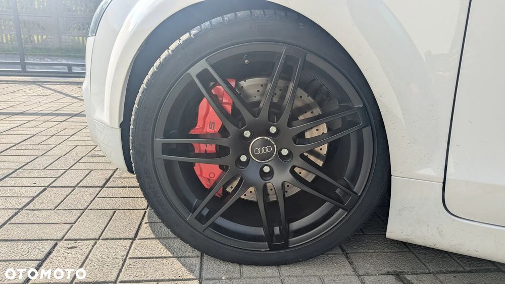 Audi TT S Roadster - 17