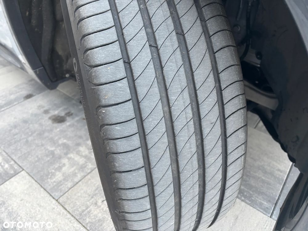 Alfa Romeo Stelvio 2.0 Turbo 16V AT8-Q4 Ti - 4