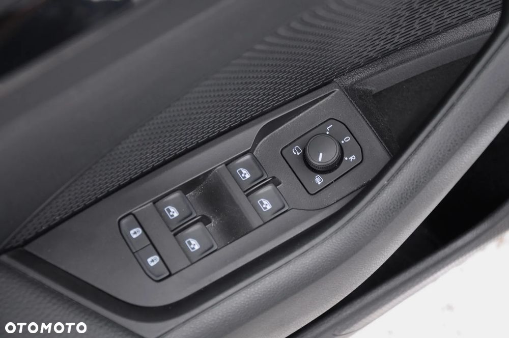 Skoda Octavia 1.5 TSI Selection - 30