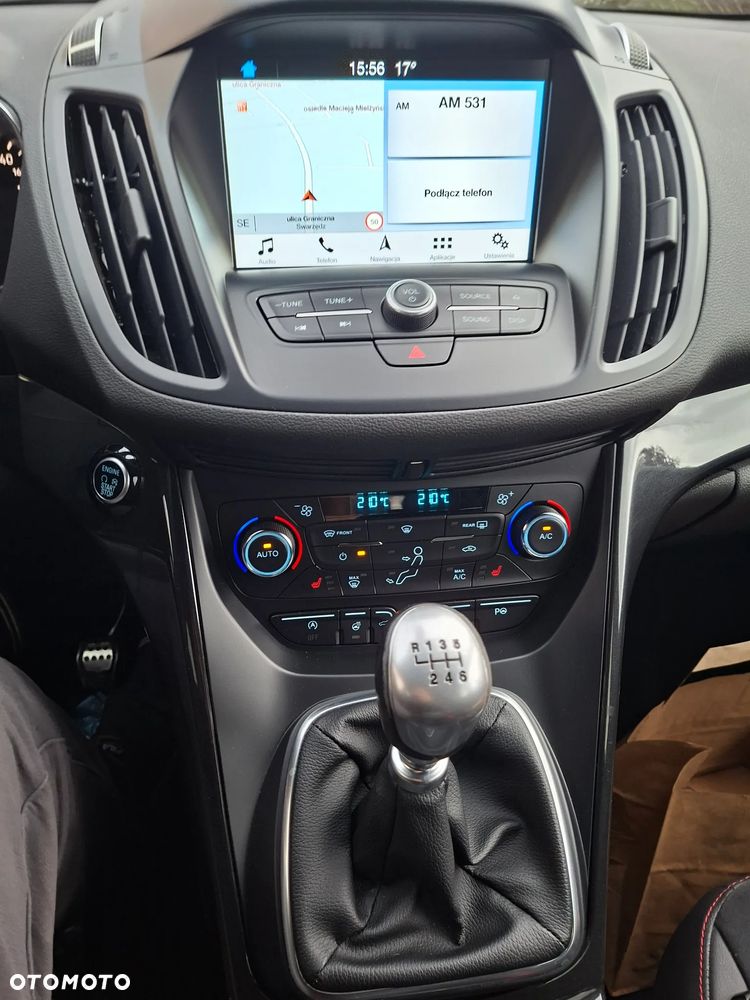 Ford Kuga - 27