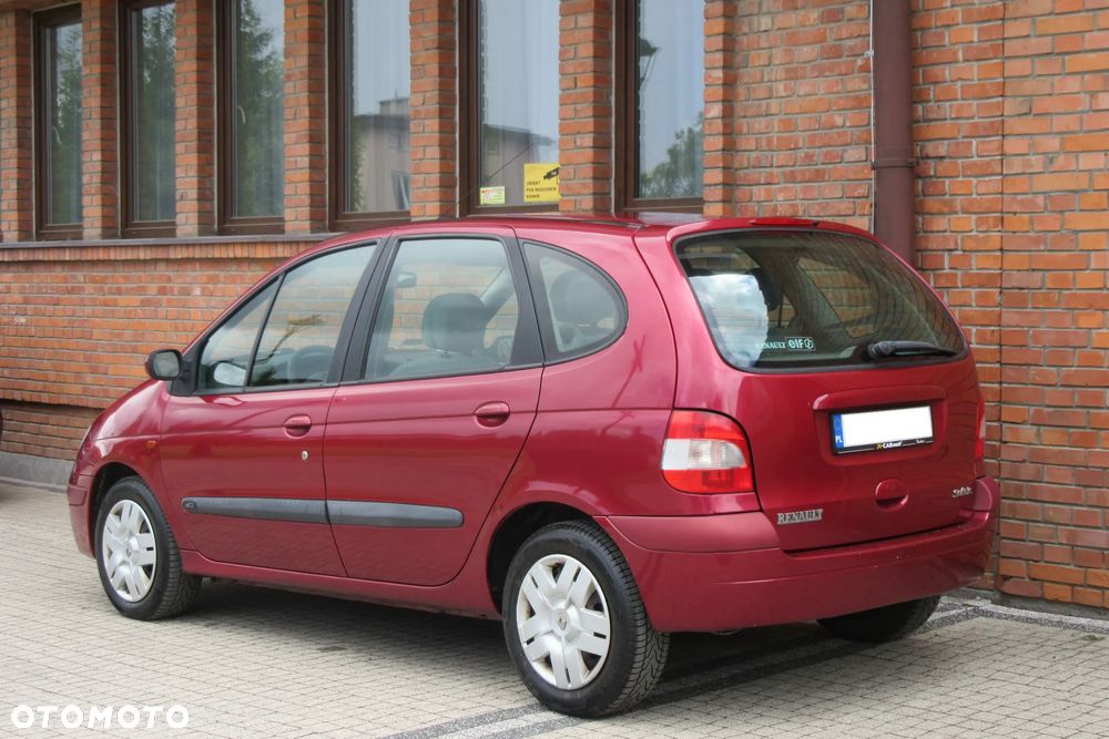 Renault Scenic - 3