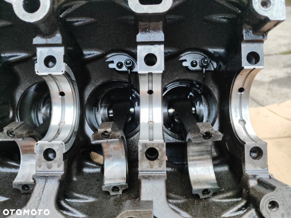 Blok silnika + wał korbowy i tłoki silnika 2.2 HDI Euro 5 130KM do Peugeot Boxer Citroen Jumper II 11-16r Ford Transit Mk7 - 22