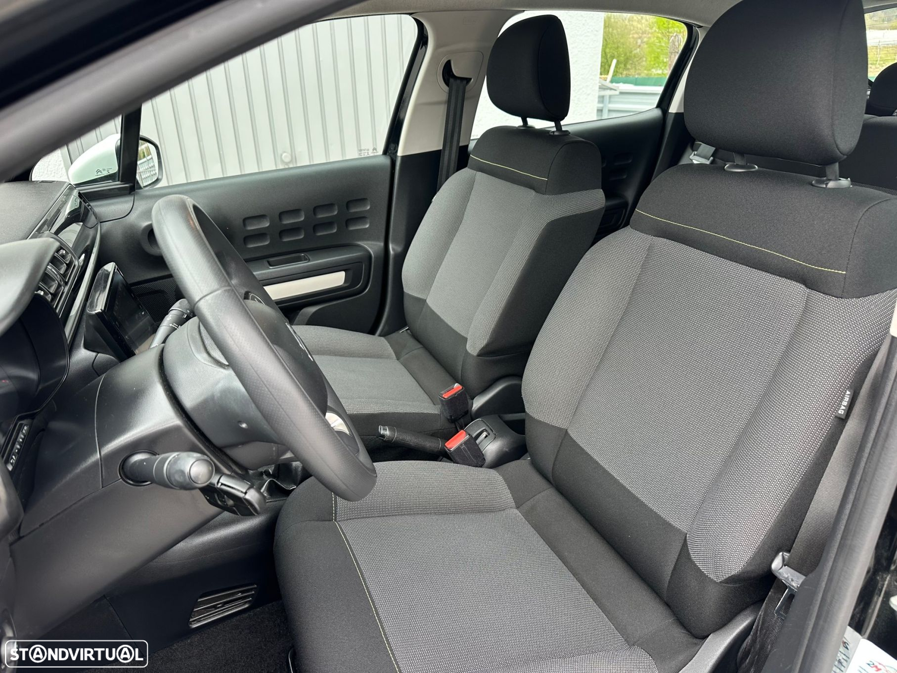 Citroën C3 1.2 PureTech Shine - 12