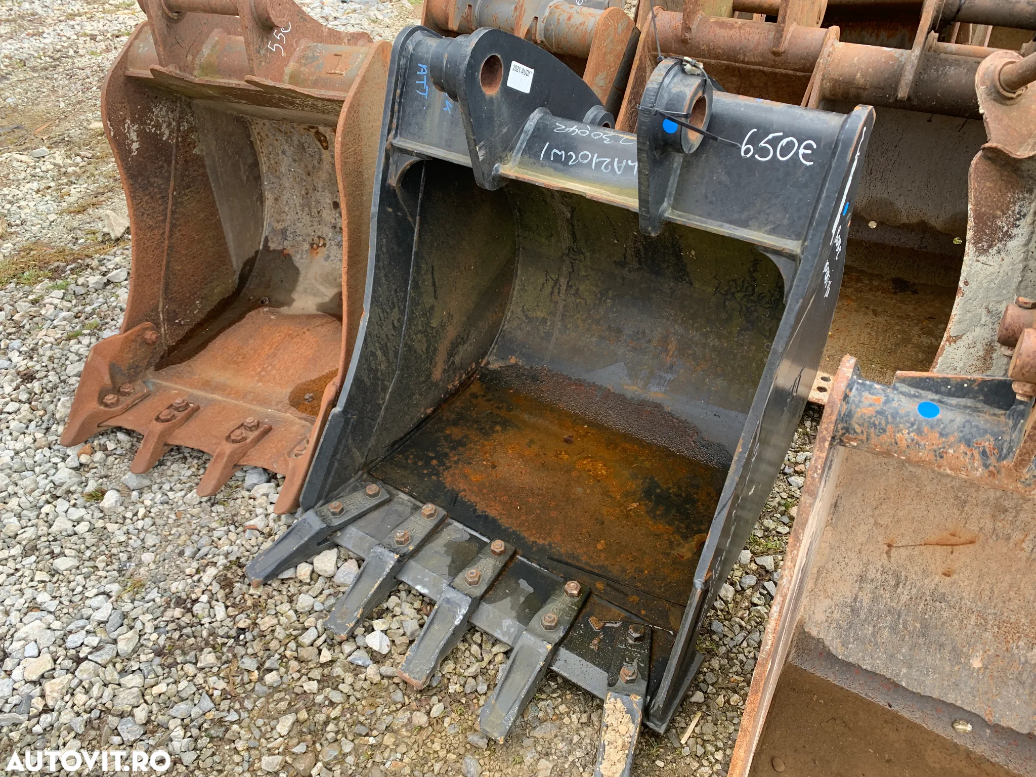 Cupa noua Buldoexcavator Caterpillar 432, latime 740 mm - 2