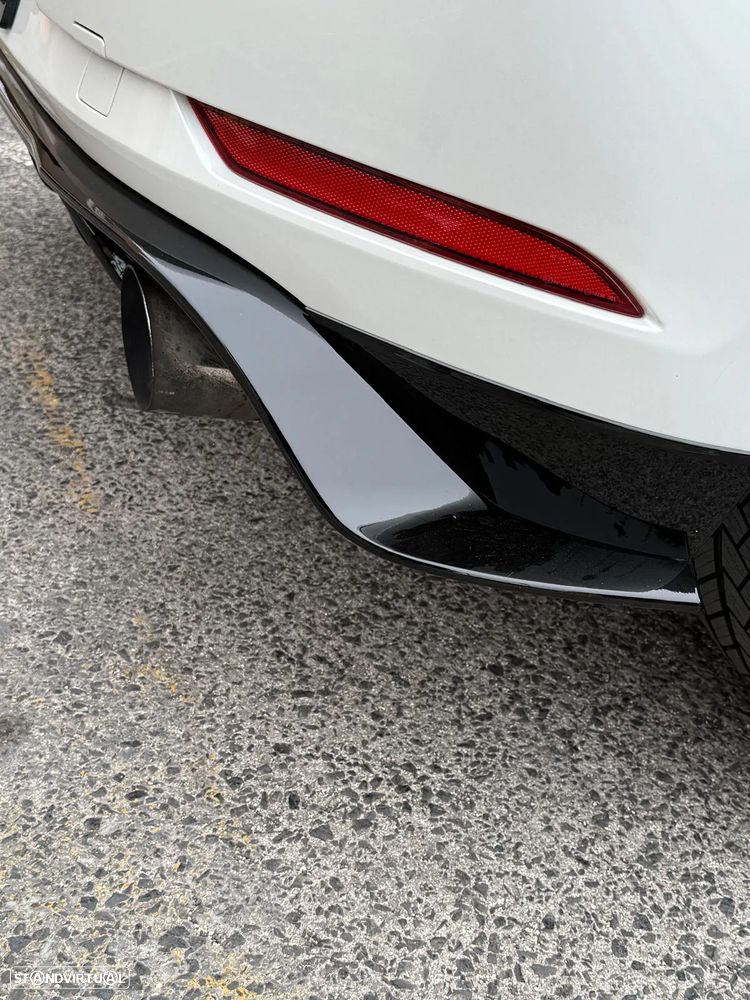 VW Golf 2.0 TSi GTi DSG Performance - 11