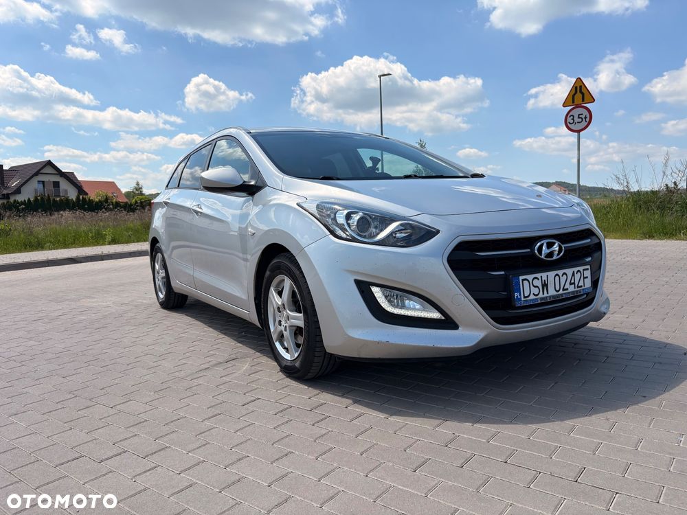 Hyundai i30 1.4 CRDi Classic + - 3