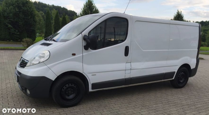 Opel Vivaro - 2