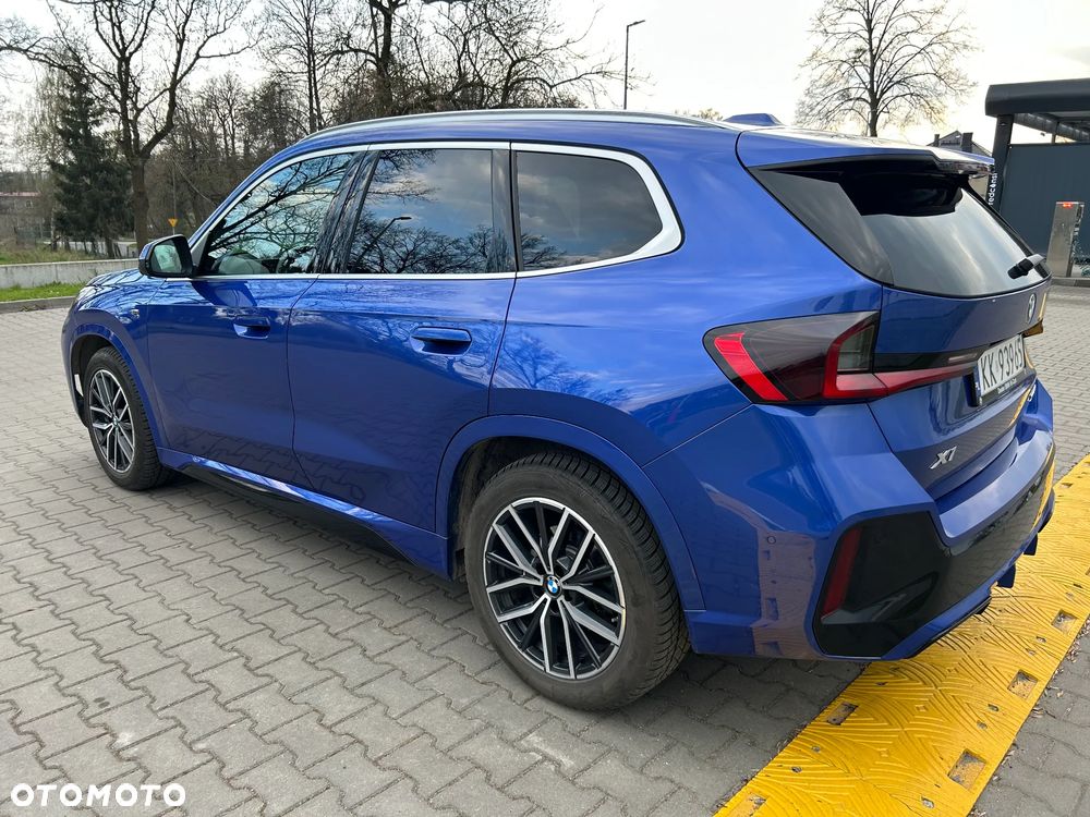 BMW X1 xDrive23i mHEV M Sport - 4