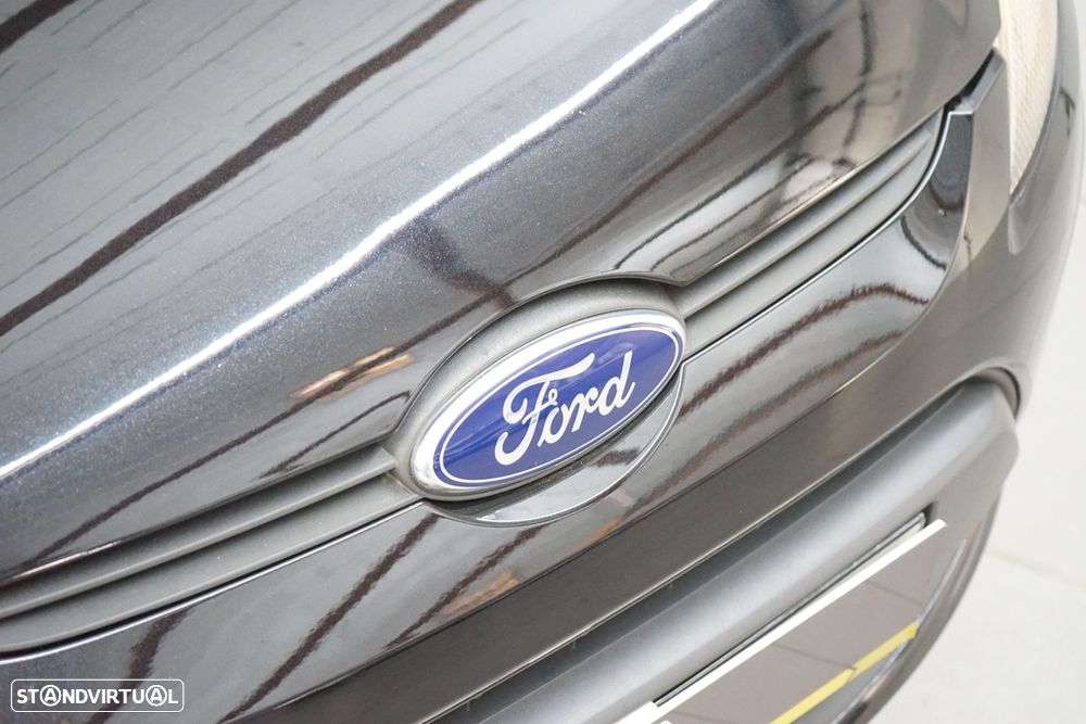 Ford Fiesta 1.25 Techno - 8