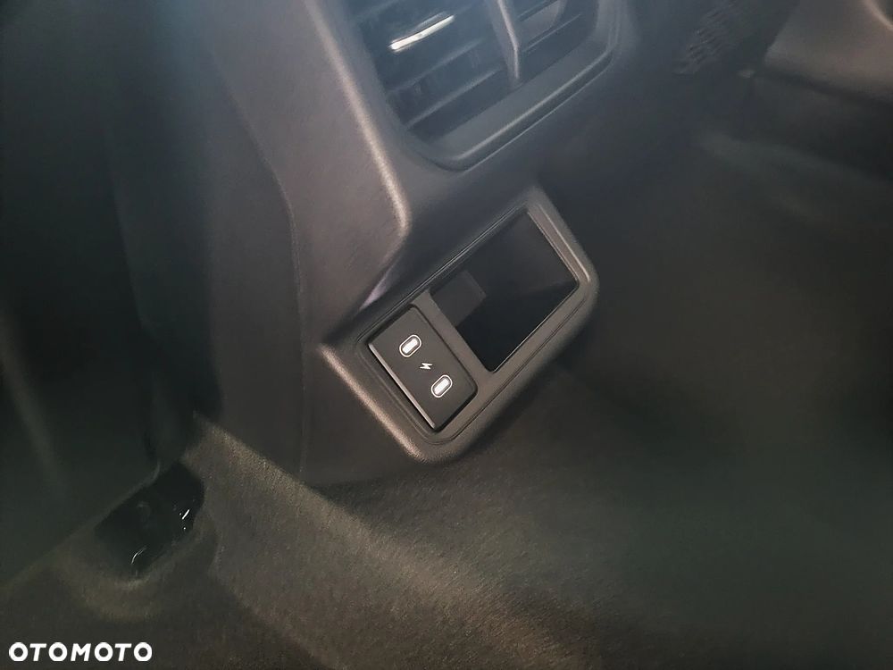 Kia K4 - 15