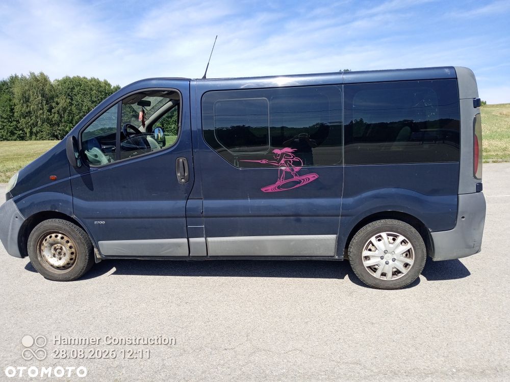 Opel Vivaro - 1