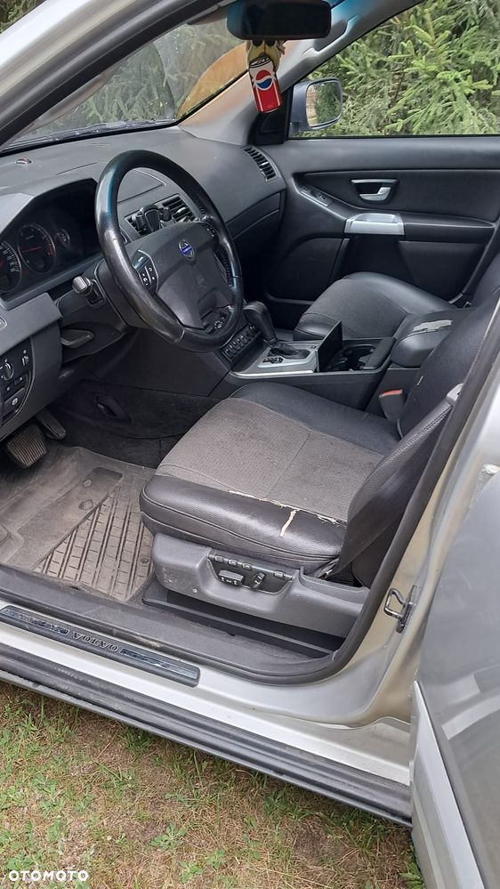 Volvo XC 90 2.4 D5 - 7