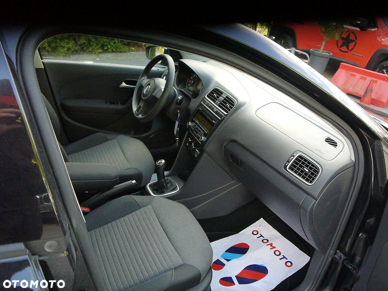 Volkswagen Polo 1.4 16V Comfortline - 20