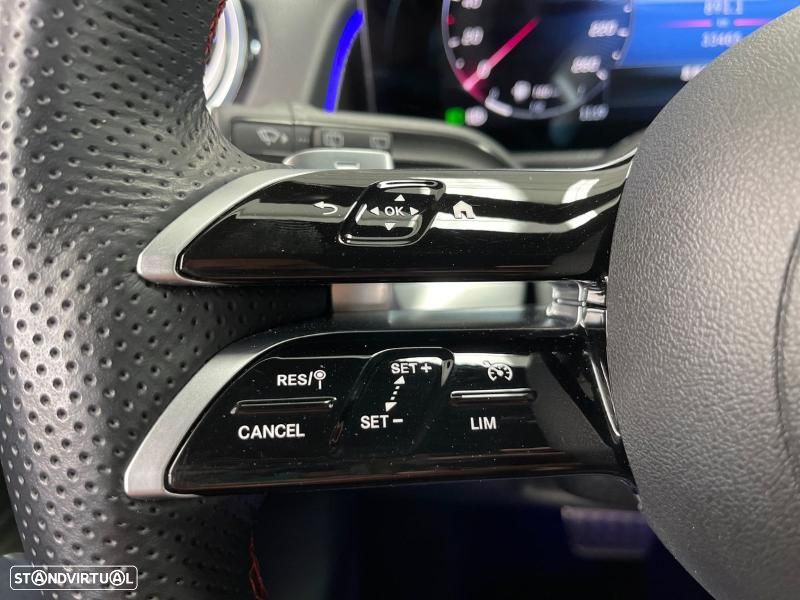 Mercedes-Benz GLB 180 d AMG Line - 16