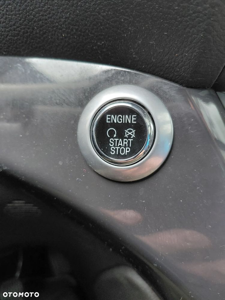 Ford Kuga 2.0 TDCi 2x4 Individual - 30