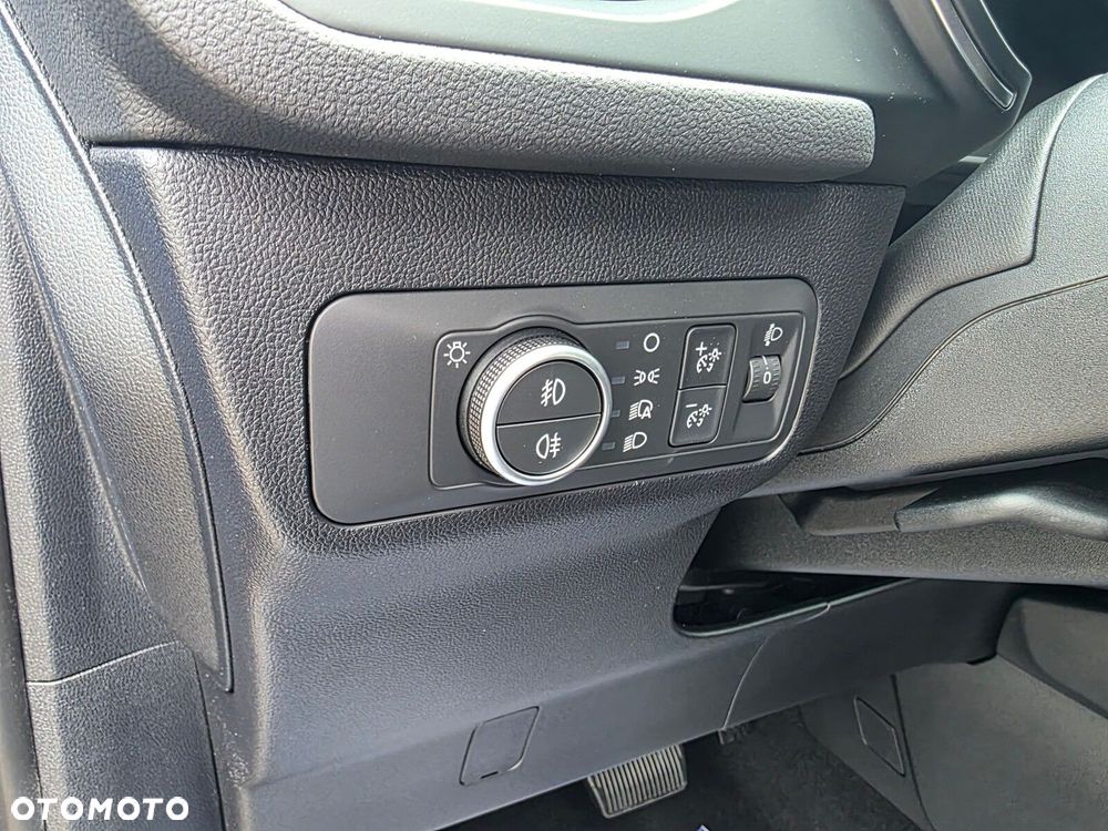 Ford Kuga - 14