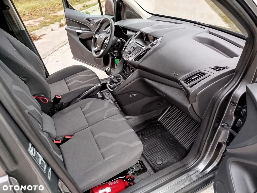 Ford Transit Connect - 7