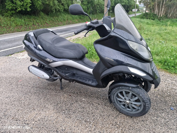 Piaggio MP3  250 Possível Financiamento