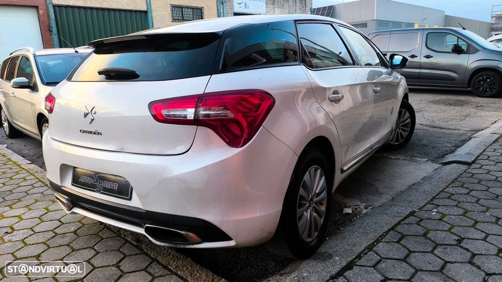 Citroën DS5 1.6 BlueHDi So Chic - 2