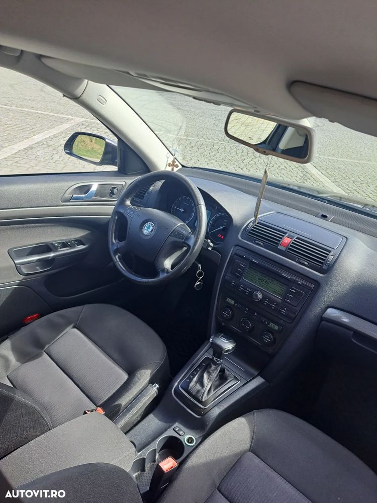 Skoda Octavia - 11