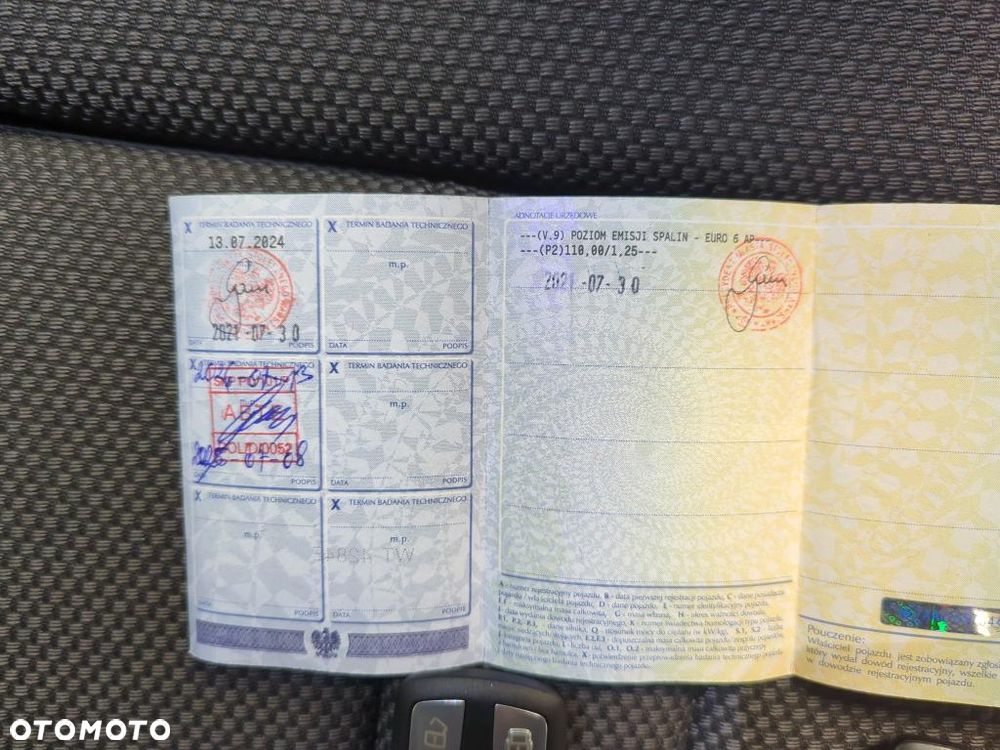 Audi A4 Limousine 35 TFSI mHEV S Line S tronic - 19