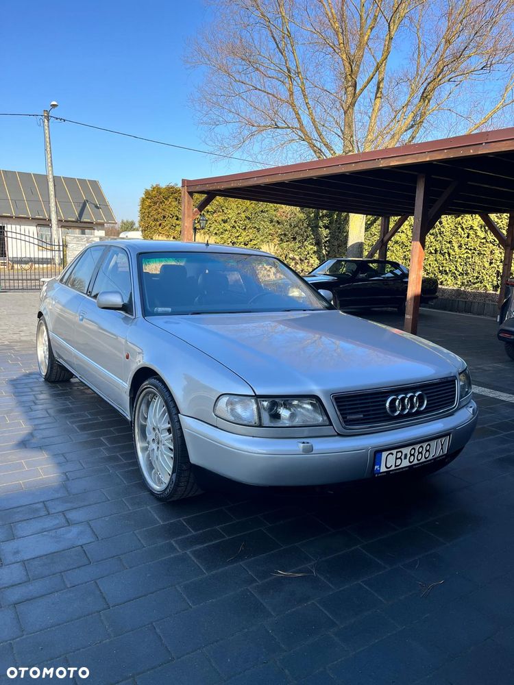 Audi A8 - 5