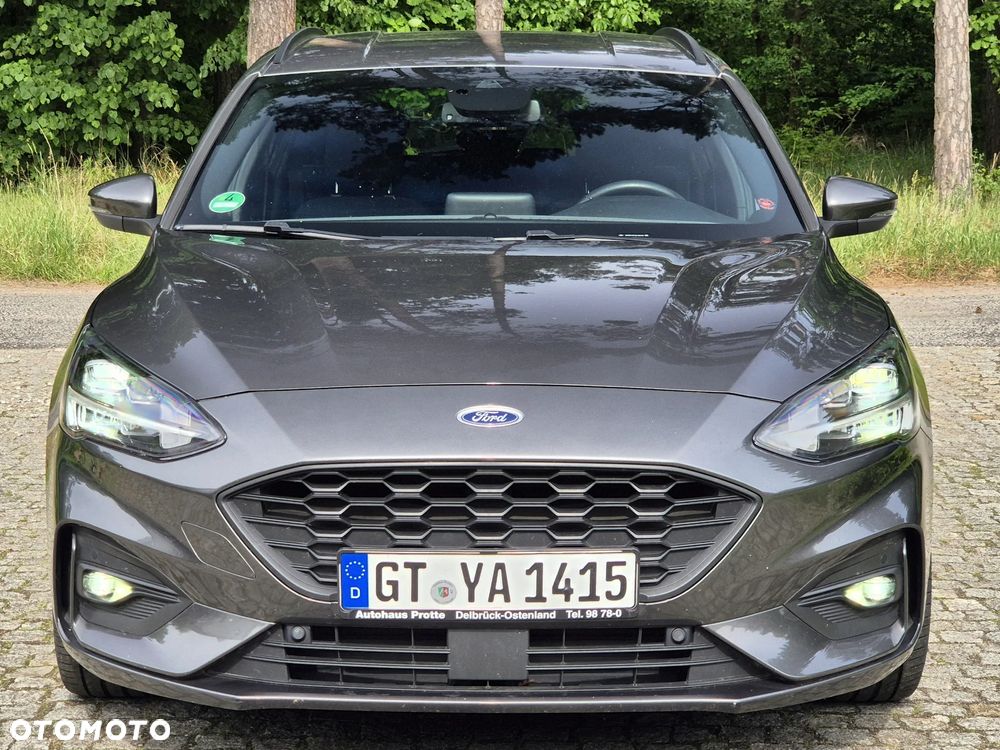 Ford Focus 2.0 EcoBlue STart-Stopp-System ST-LINE X - 2