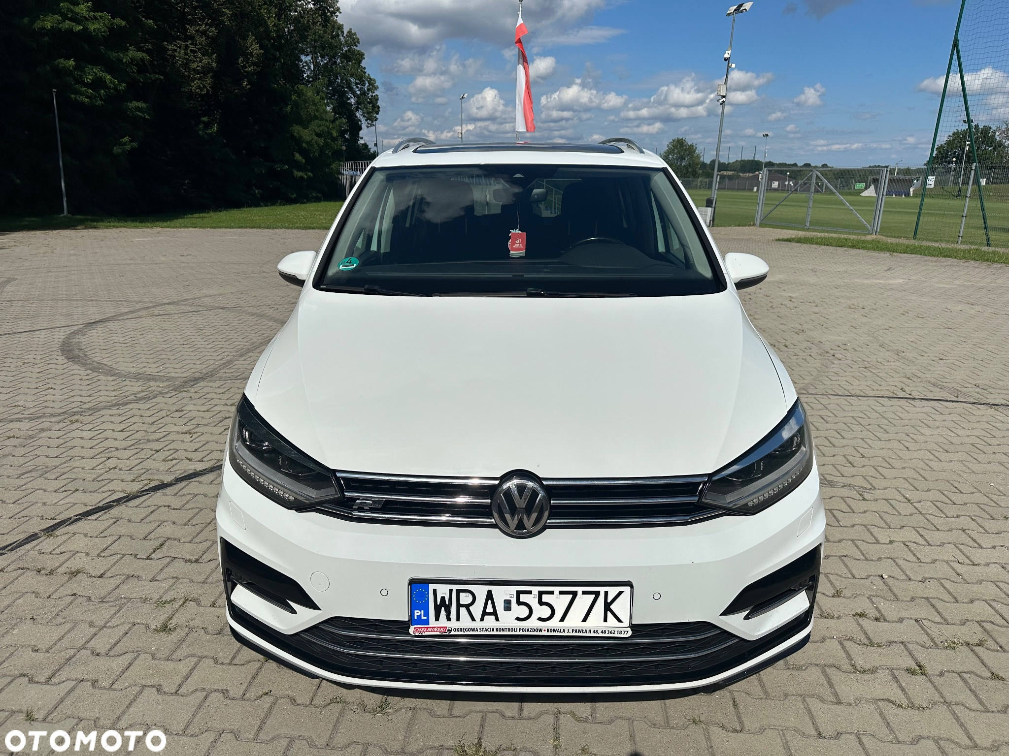 Volkswagen Touran 2.0 TDI SCR DSG Highline - 10