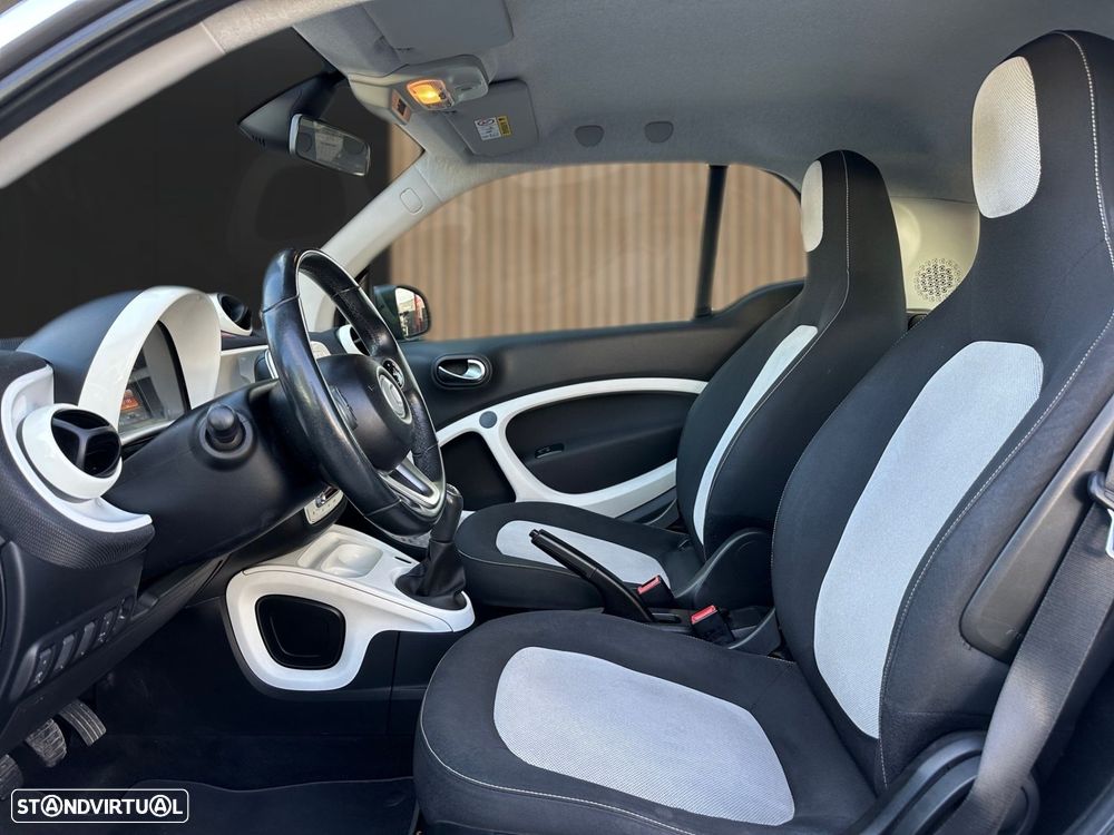 Smart ForTwo Coupé 1.0 Passion 71 - 8