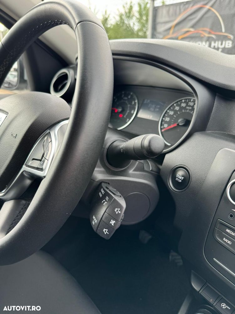 Dacia Duster ECO-G 100 Journey+ - 11