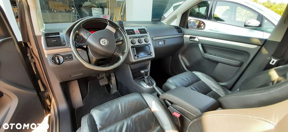 Volkswagen Touran 2.0 TDI DPF DSG R-Line Edition - 15