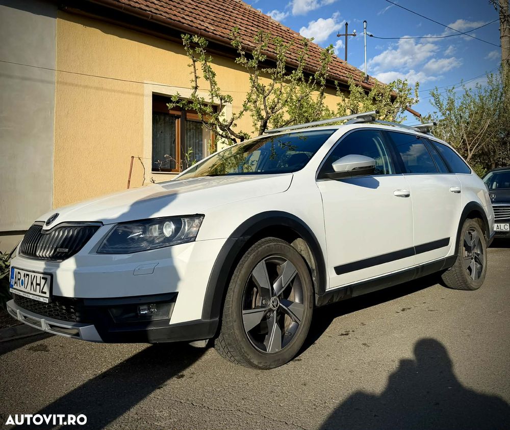 Skoda Octavia 2.0 TDI 4x4 DSG Scout - 2