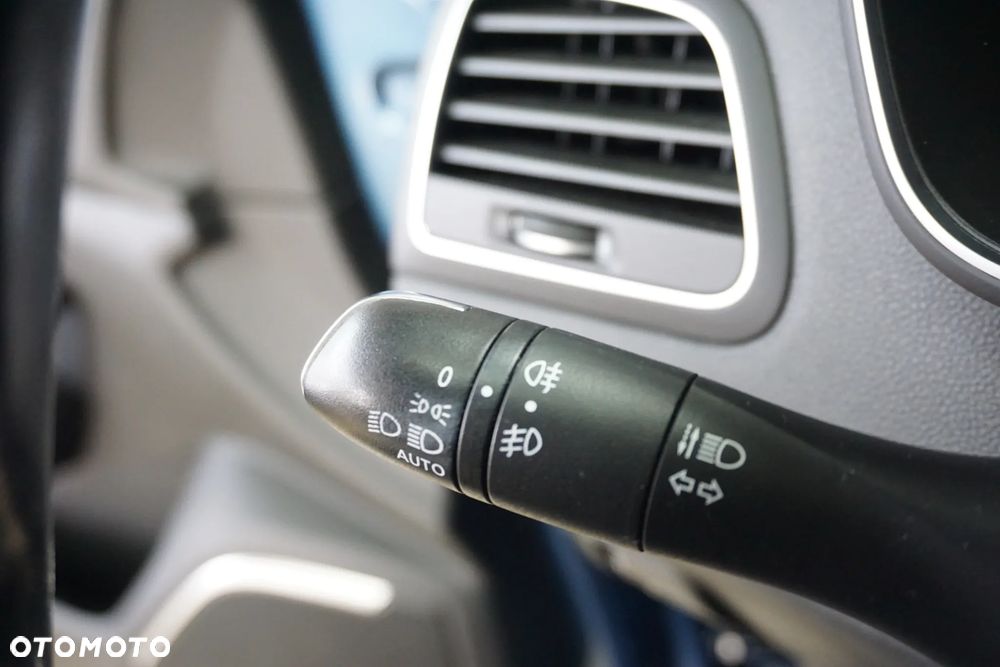 Renault Megane ENERGY dCi 110 EXPERIENCE - 26