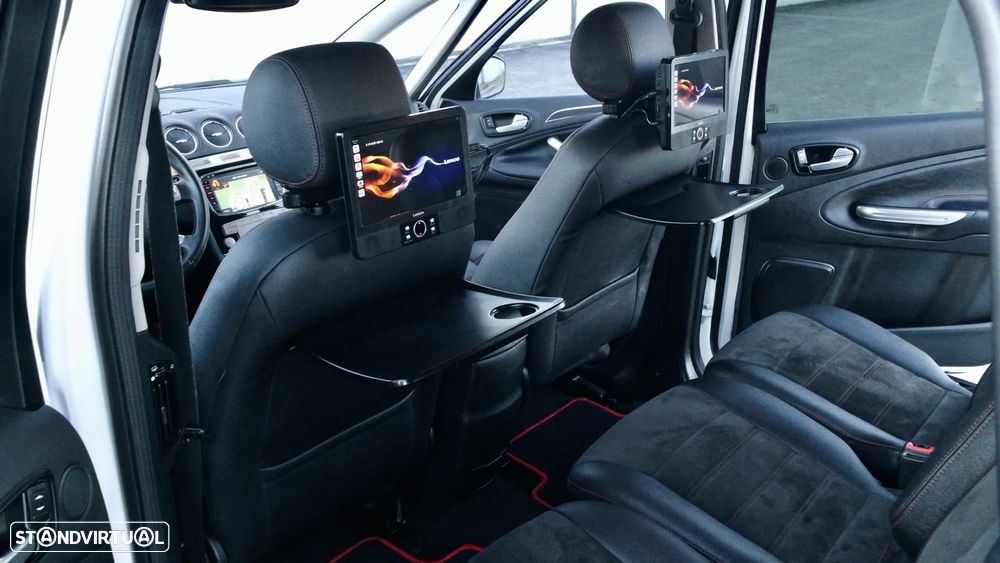 Ford S-Max 2.0 TDCi Titanium Busine.7L - 4