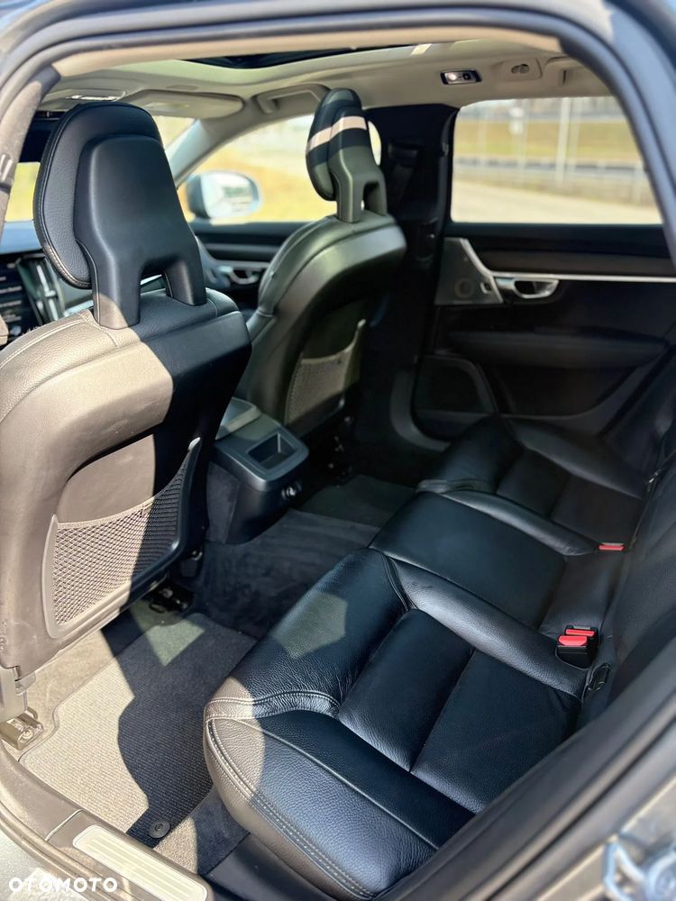 Volvo V90 T6 AWD Geartronic Momentum - 22