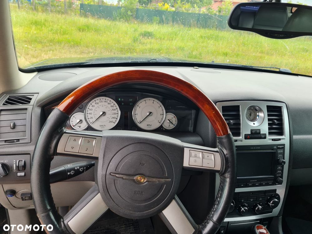 Chrysler 300C - 7